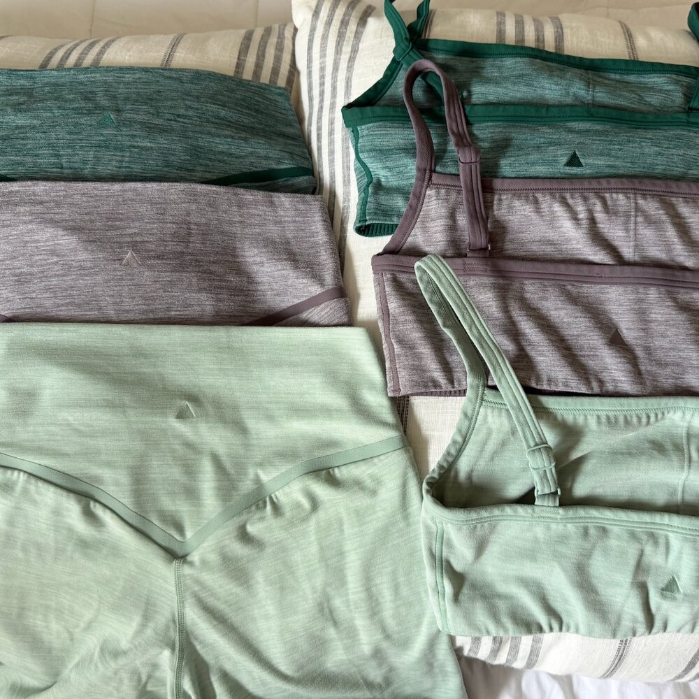 VITALITY Daydream Sets / Small TOPS + BOTTOMS
